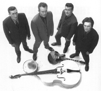 oldgroup.jpg (49230 bytes)